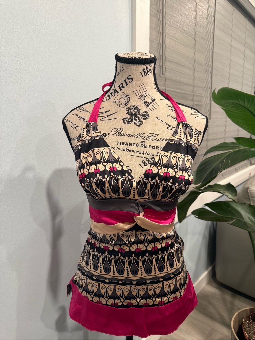 bebe Y2K Black and Cream Patterned Halter Top with Pink Accents
